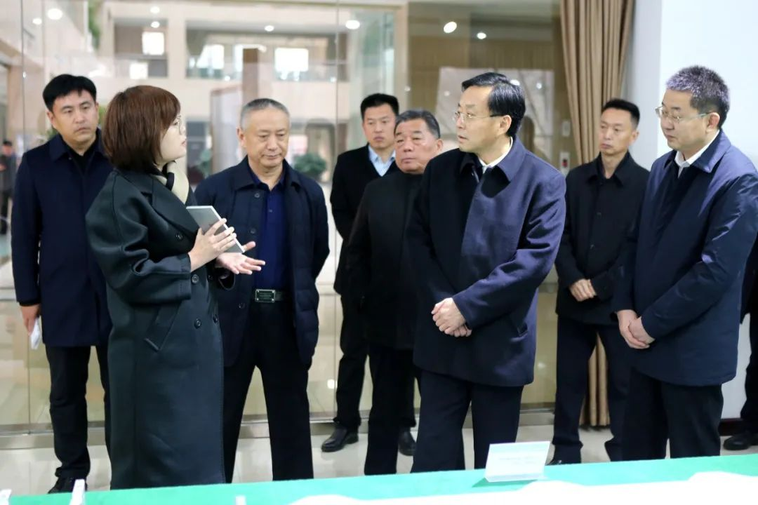 邹平市委副书记、代市长张谦一行来山东三星集团调研