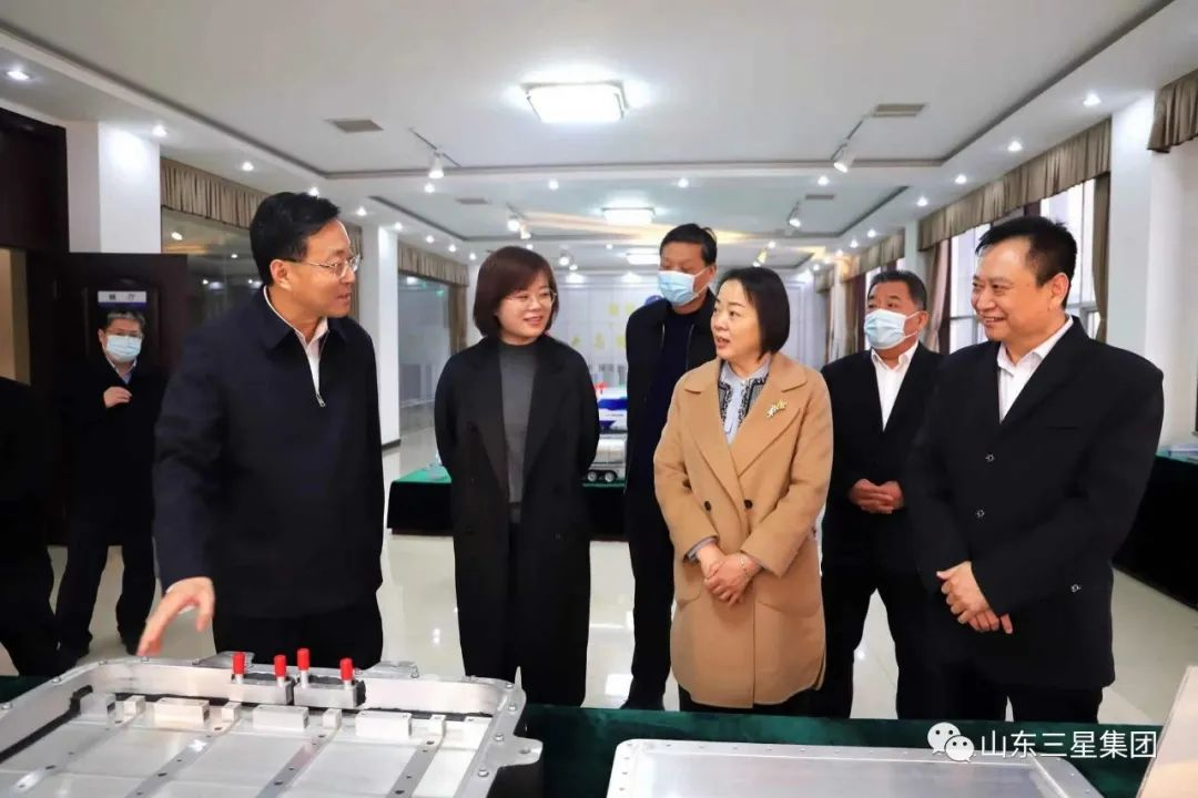 中国农业发展银行山东省分行党委委员、副行长时祝华一行来山东三星集团调研座谈