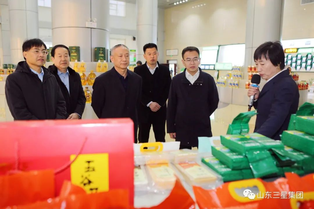 邹平市副市长提名候选人李群一行来山东三星集团调研