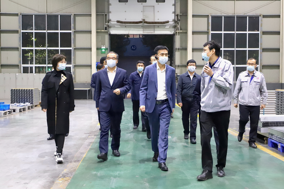 滨州市委副书记、市长李春田一行来山东三星集团调研