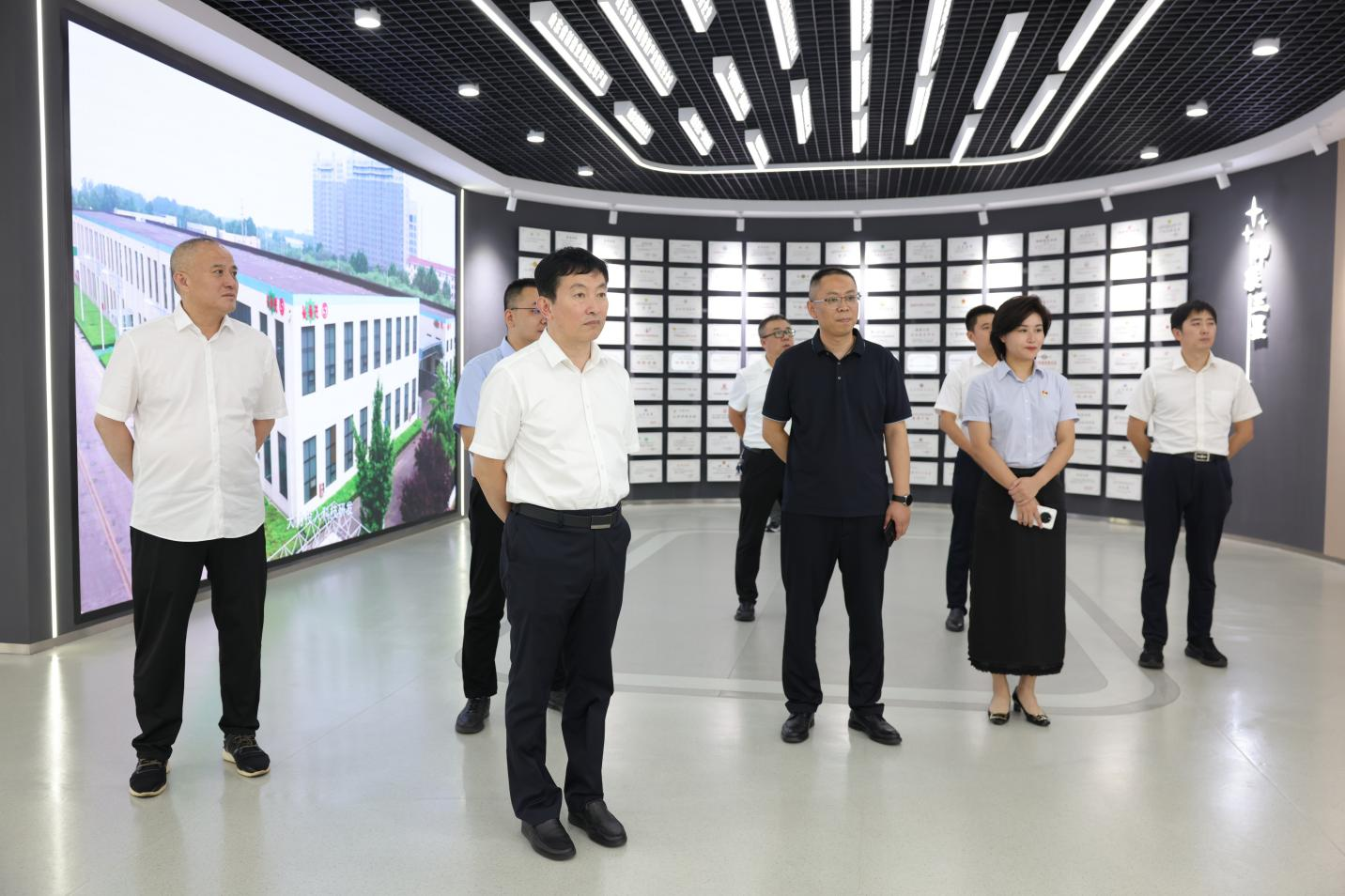 山东农担公司调研组来山东三星集团调研