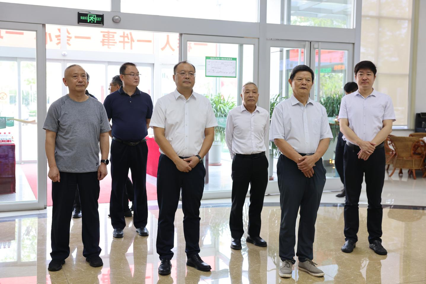 山东省学生营养与健康协会会长张厚吉一行来山东三星集团考察