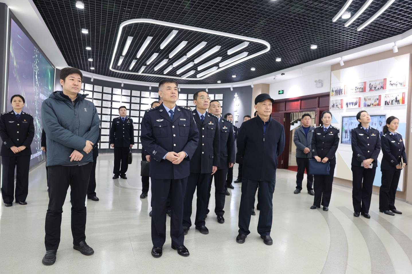 邹平市副市长、市公安局局长张曰海带队来山东三星集团调研指导
