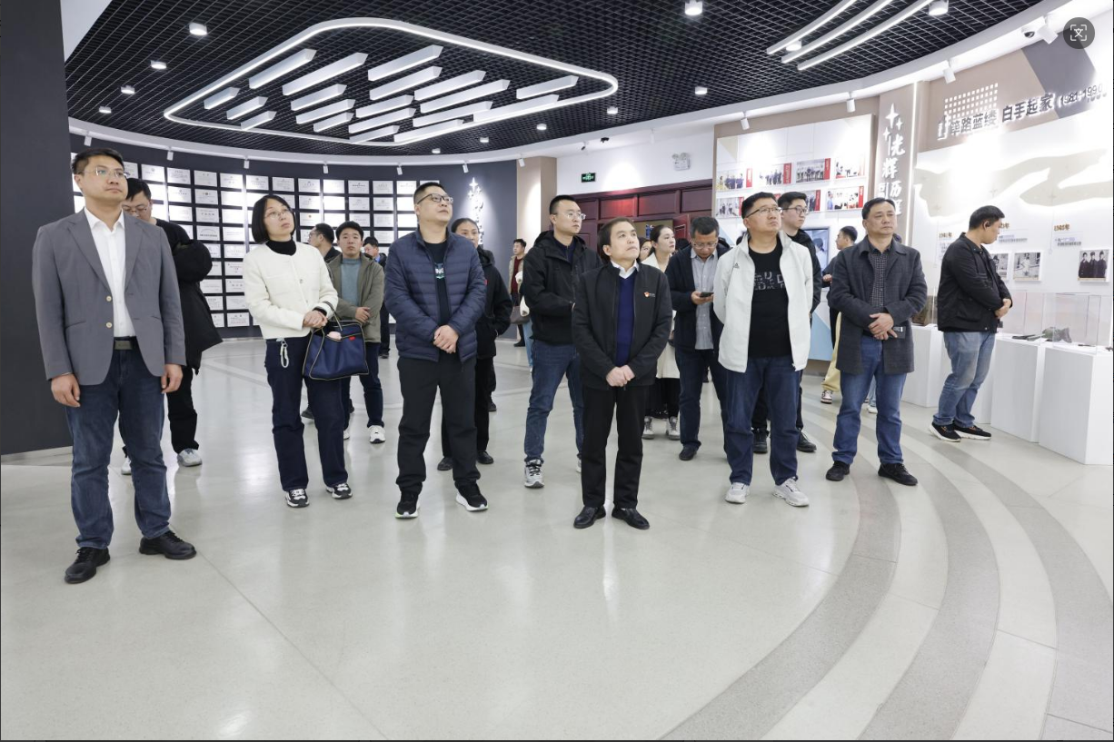 滨州市新兴领域党务工作者培训班来山东三星集团参观交流